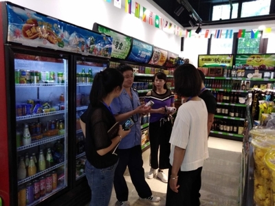 三垟街道开展食品安全监督检查活动