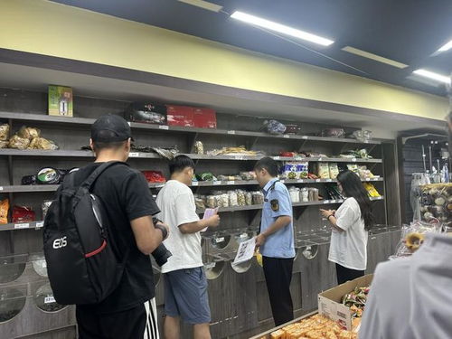 壮溪市场监管所持续推动农村食品经营店规范化建设工作